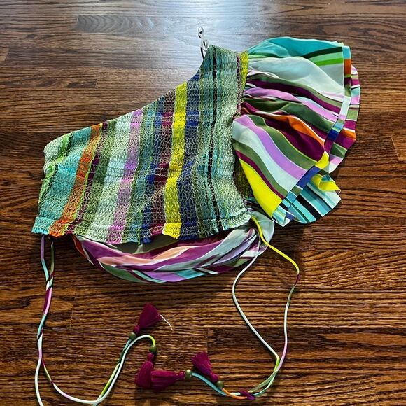 Anthro Hope for Flowers one-shoulder Rainbow Crop Blouse Flutter Sleeve Smock M - Picture 6 of 8